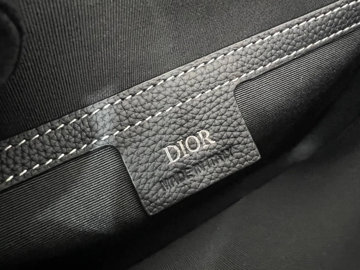 디올 새들 A4 파우치 클러치 백 블랙