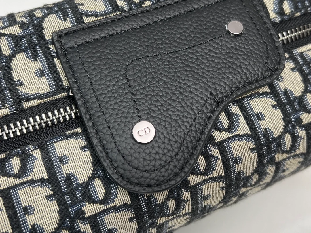 디올 Lingot 토일레트리 케이스