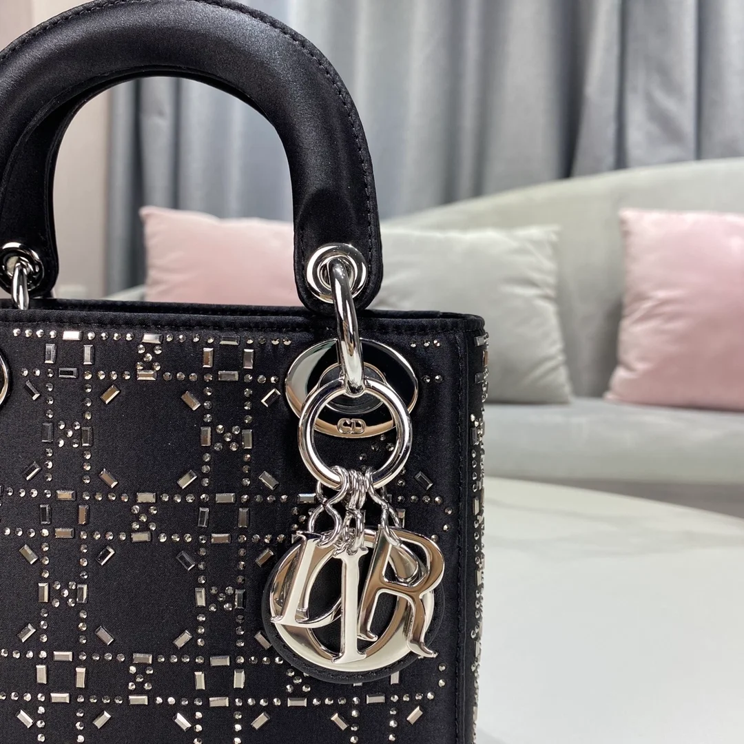 디올 레이디 블랙 라인 스톤 미니 백