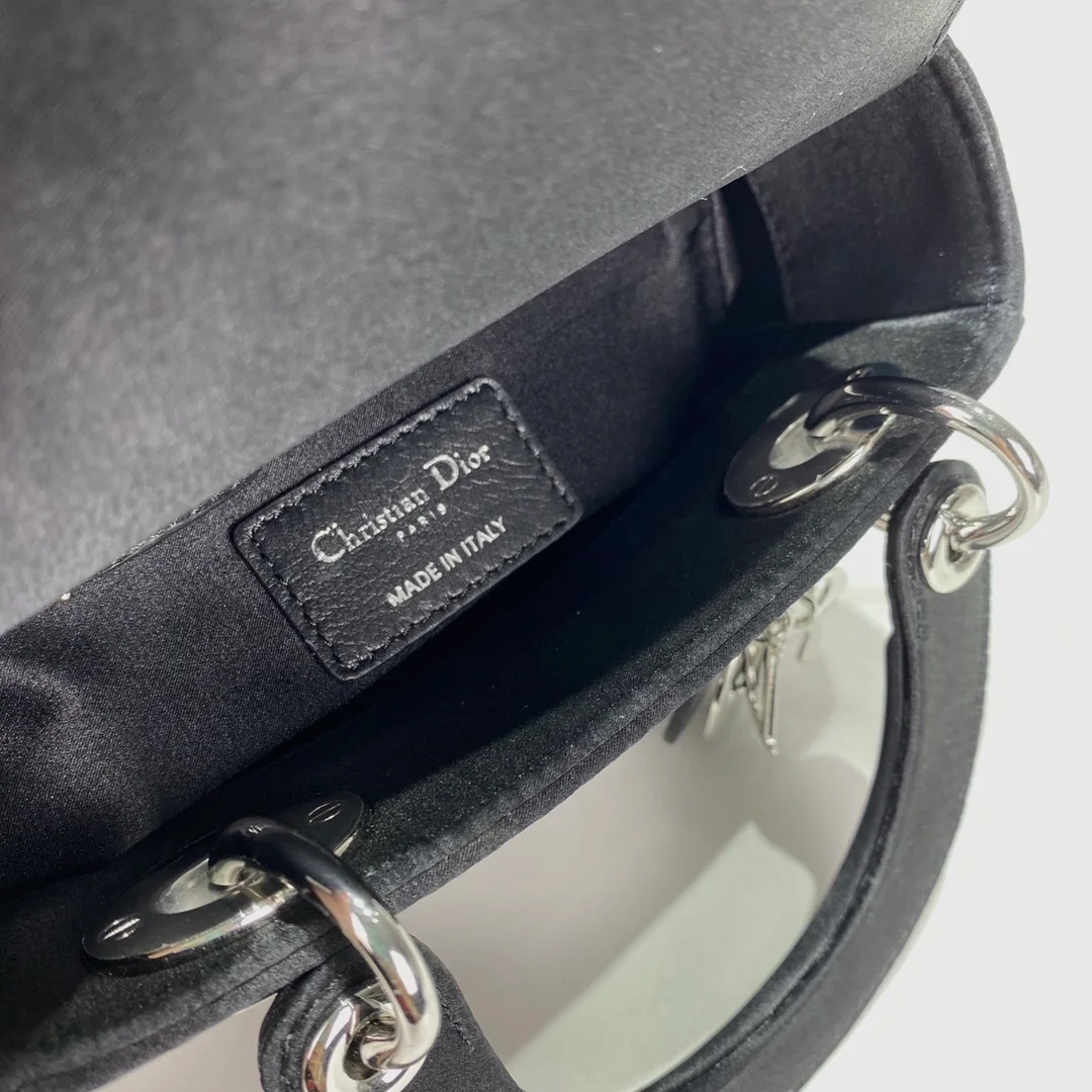 디올 레이디 블랙 라인 스톤 미니 백