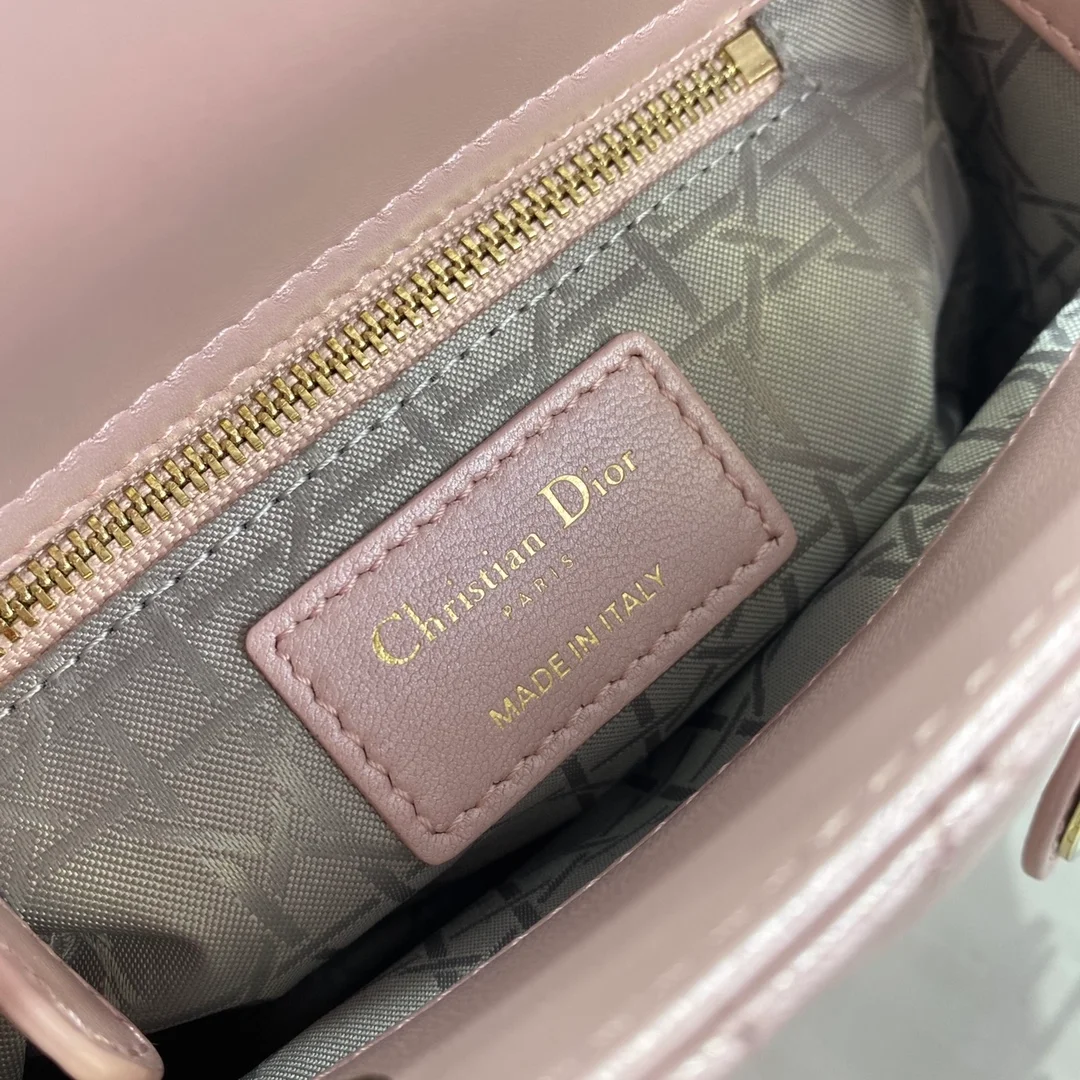 디올 레이디 미니 백 핑크