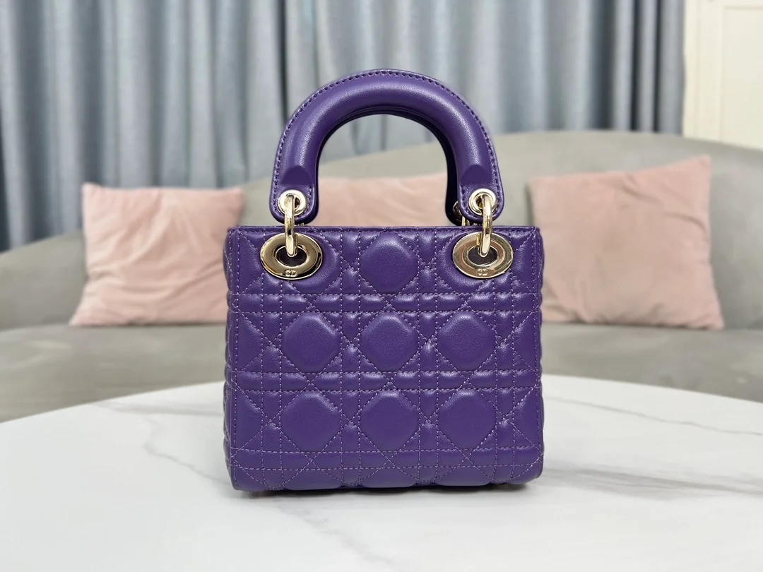 디올 레이디 미니 백 퍼플