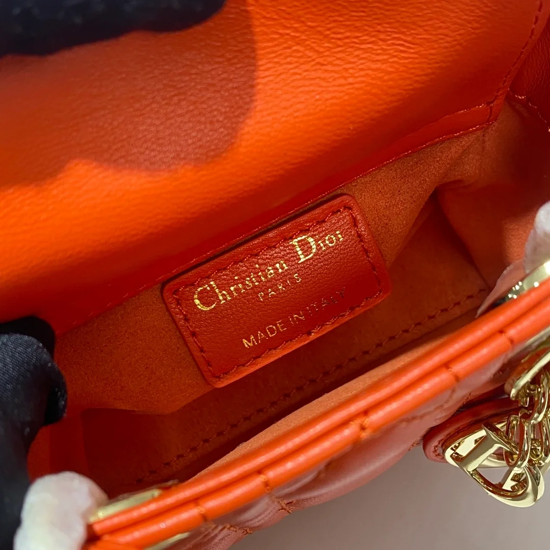 디올 레이디 마이크로 핸드백 오렌지