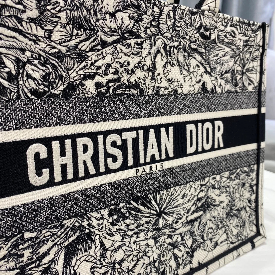 디올 레이디 미디움 북 토트 백