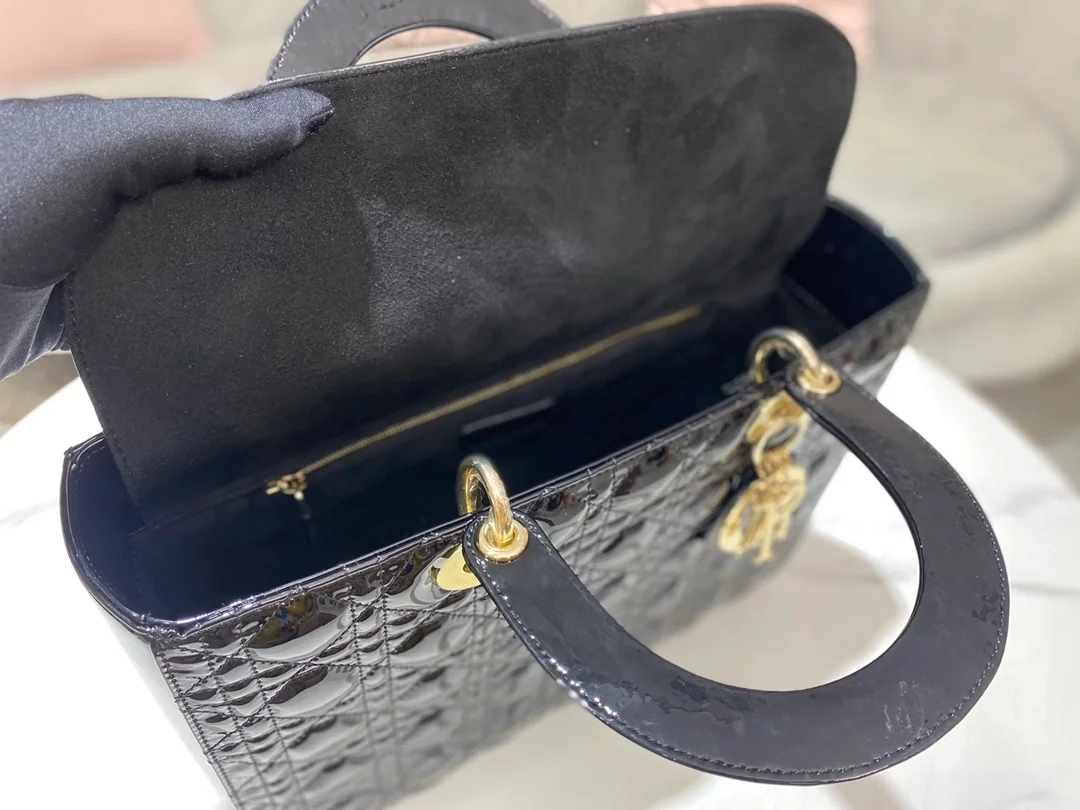 디올 레이디 라지 백 샤이니 블랙