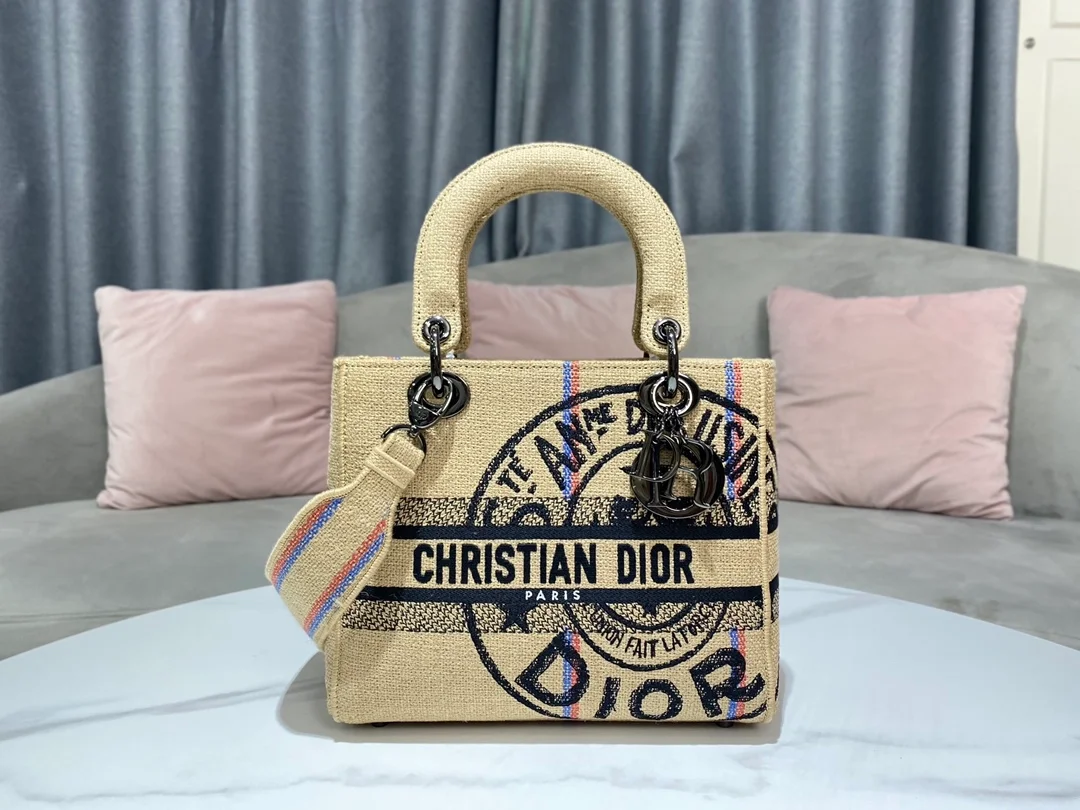 디올 레이디 D-LITE 미디움 백 베이지