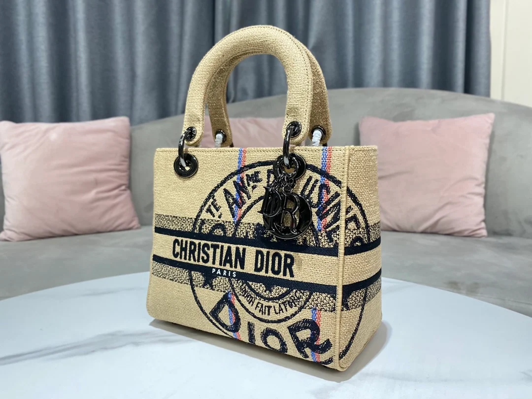 디올 레이디 D-LITE 미디움 백 베이지