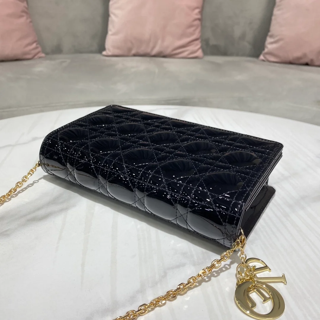 디올 레이디 페이던트 파우치 블랙