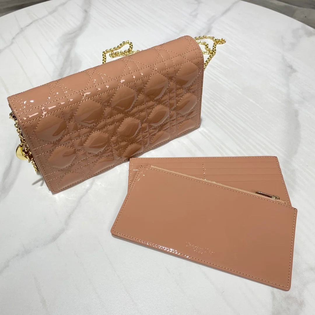 디올 레이디 페이던트 파우치 로즈