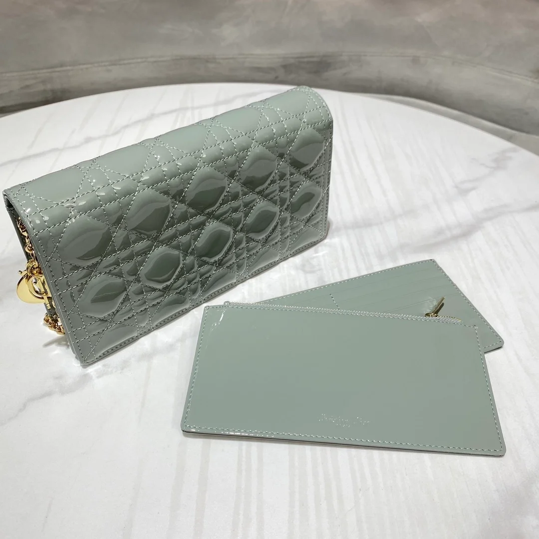 디올 레이디 페이던트 파우치 그레이