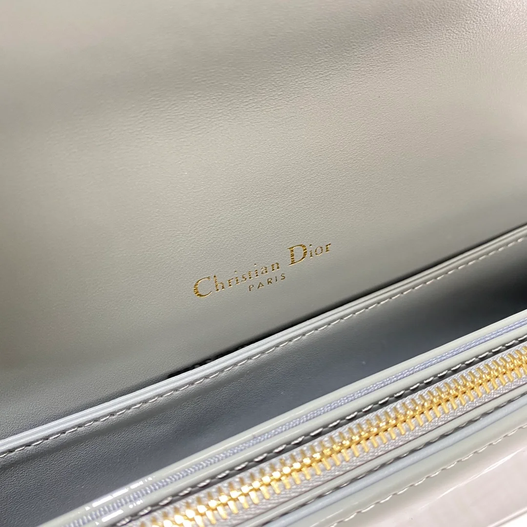 디올 레이디 페이던트 파우치 그레이