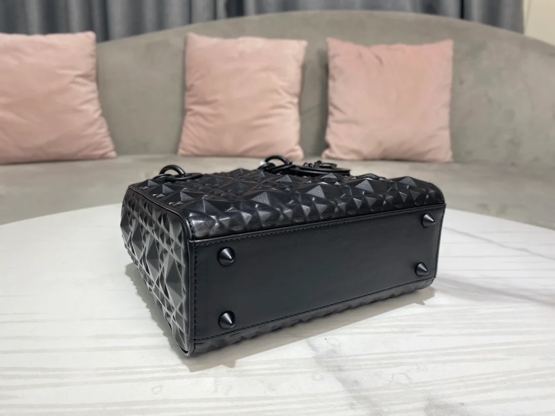 디올 레이디 ABCDIOR 다이아몬드 백 블랙