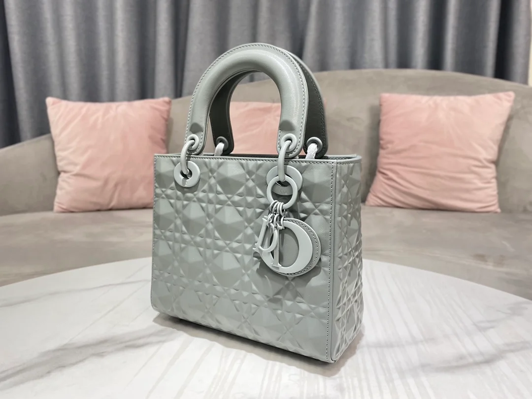 디올 레이디 ABCDIOR 다이아몬드 백 그레이