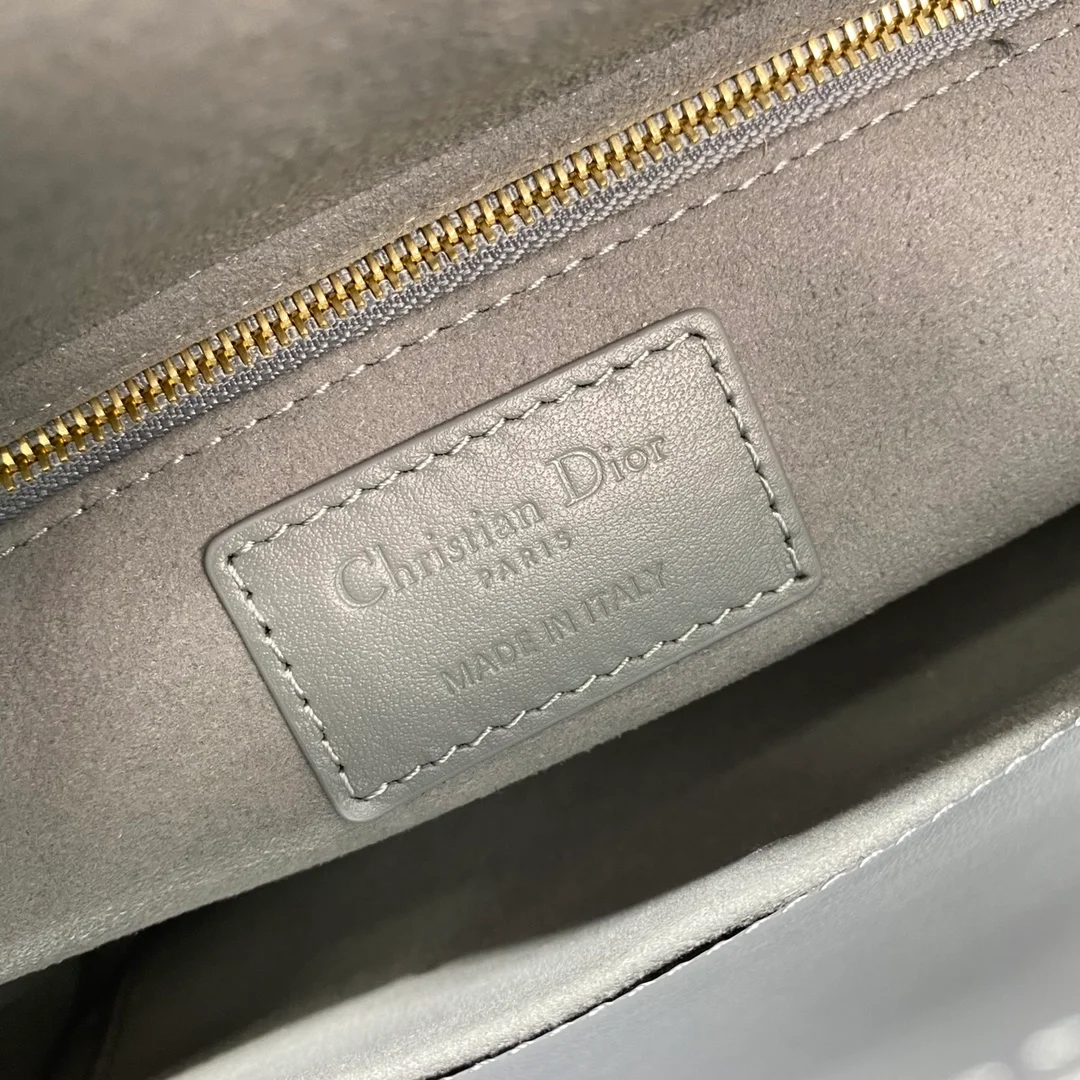디올 레이디 ABCDIOR 다이아몬드 백 그레이