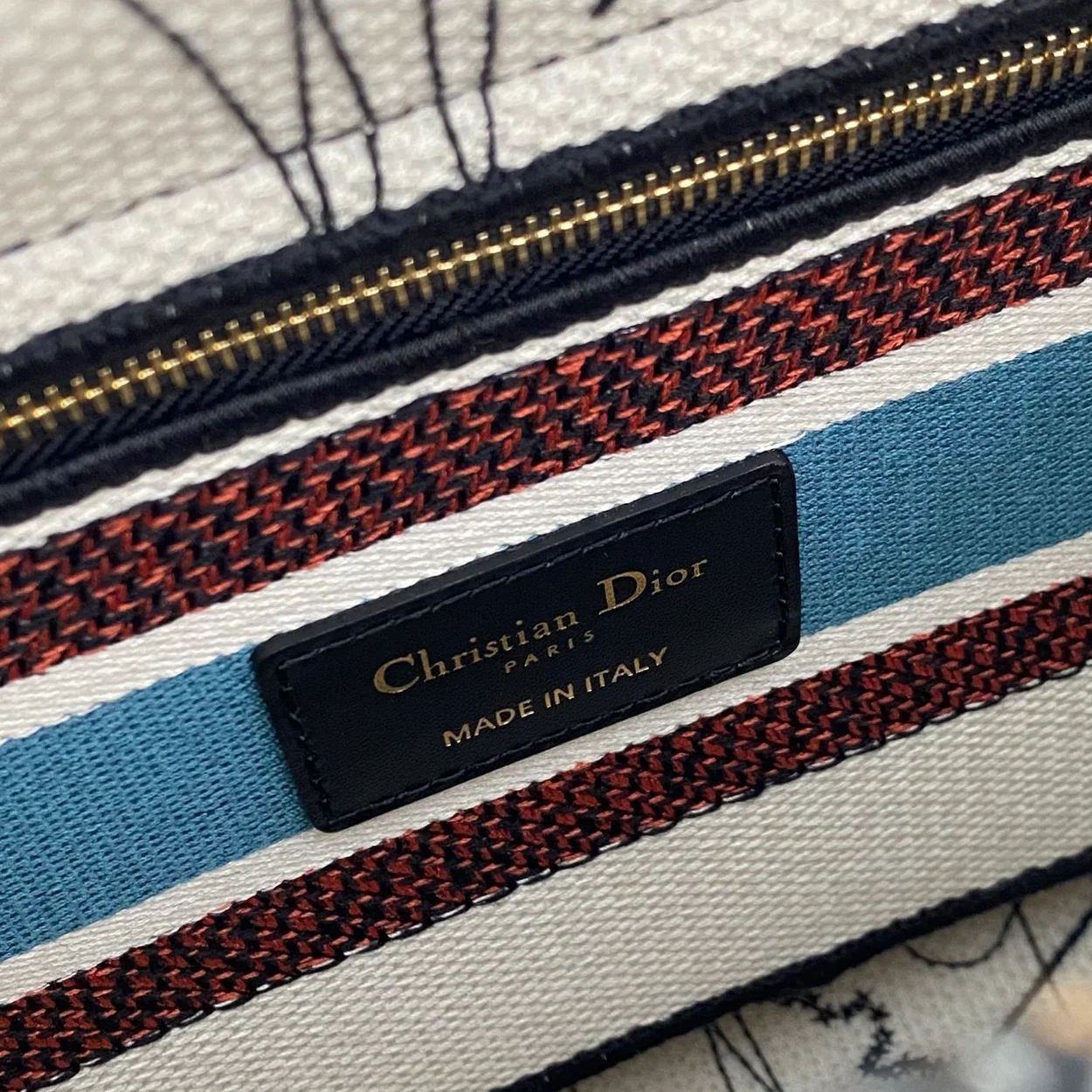 디올 레이디 D-Lite 컨스텔레이션 미디움 백