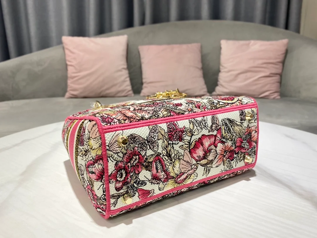 디올 레이디 D-Lite 나비 멀티 컬러 미디움 백