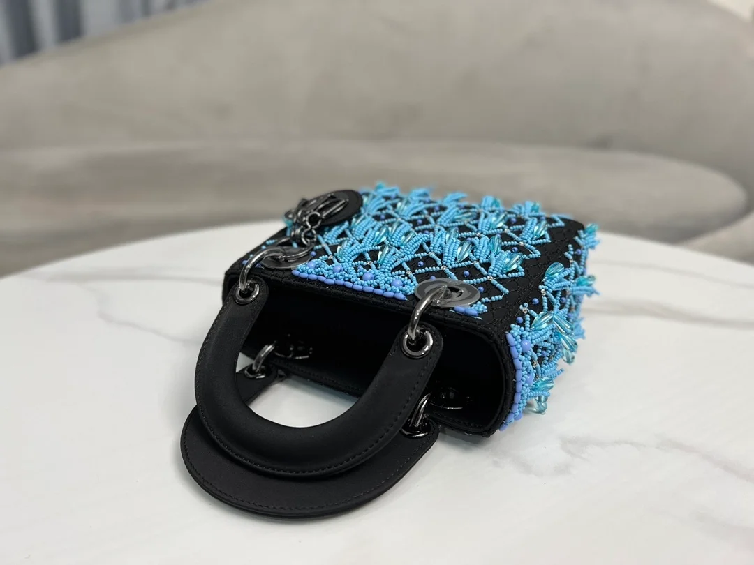 디올 레이디 워터 드롭 블루 백