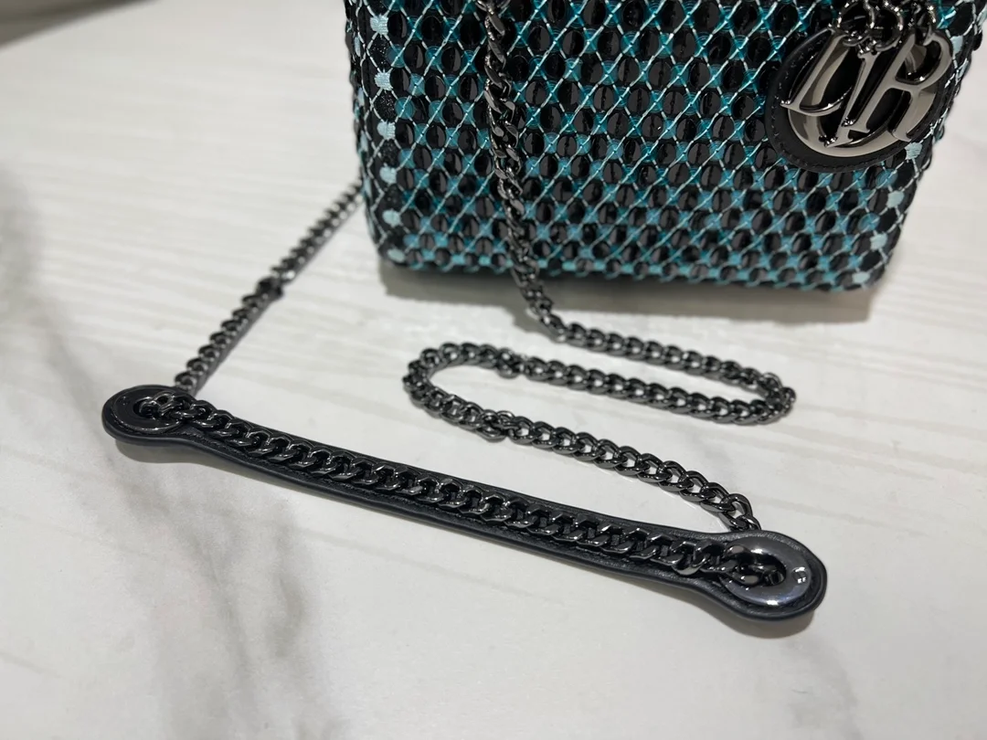 디올 레이디 미니 백 블랙 민트