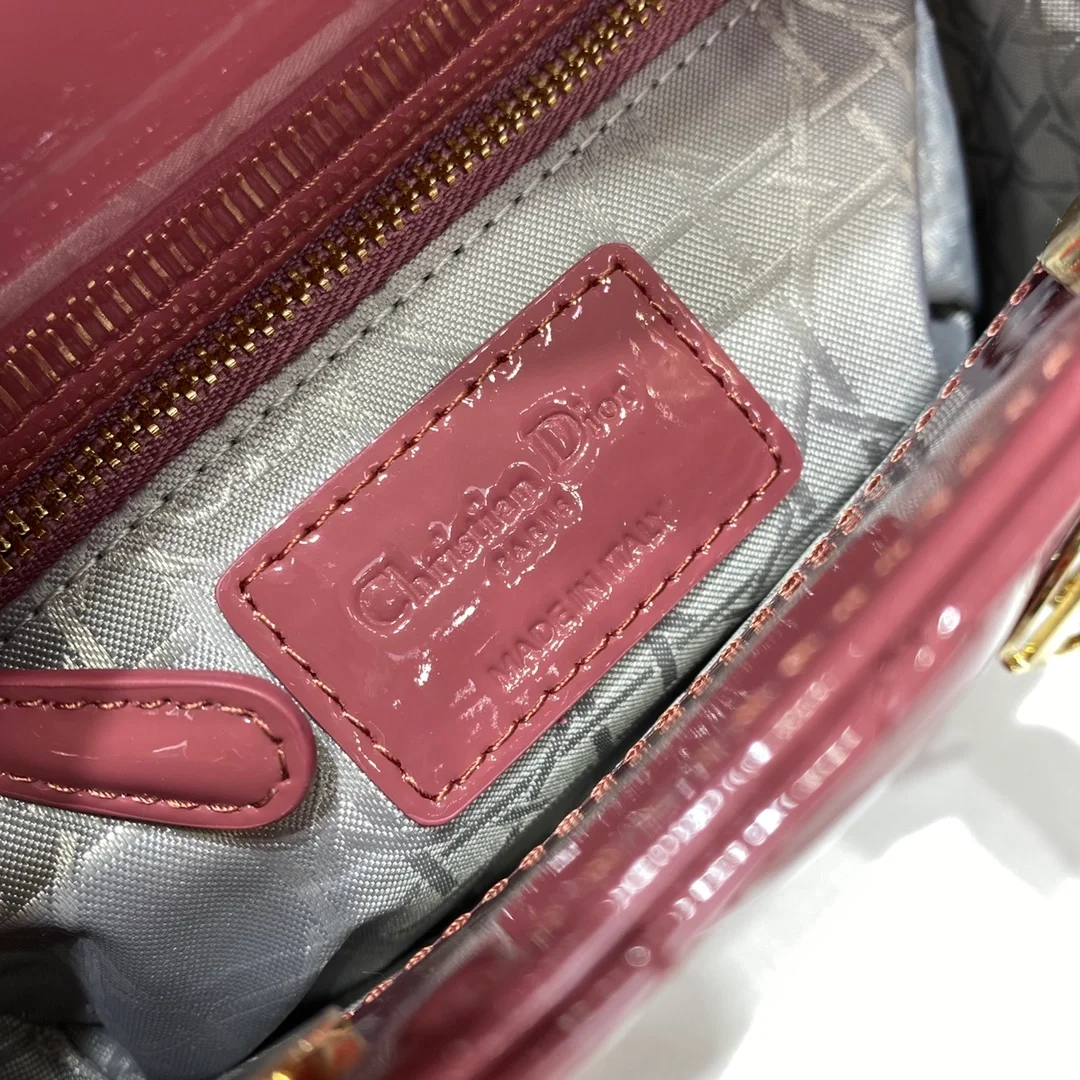 디올 레이디 라떼 까나쥬 미니 백 레드