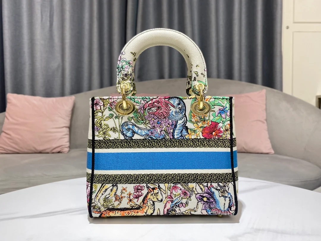 디올 레이디 D-LITE 멀티컬러 핸드백