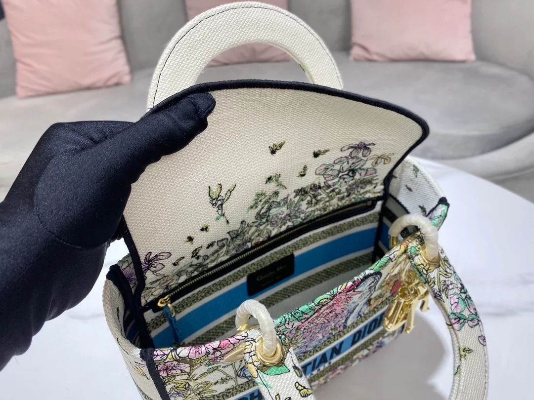 디올 레이디 D-LITE 멀티컬러 핸드백