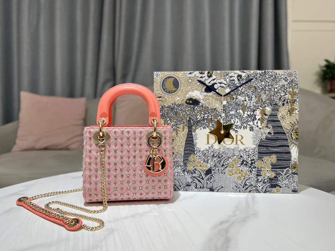 디올 레이디 미니 백 핑크