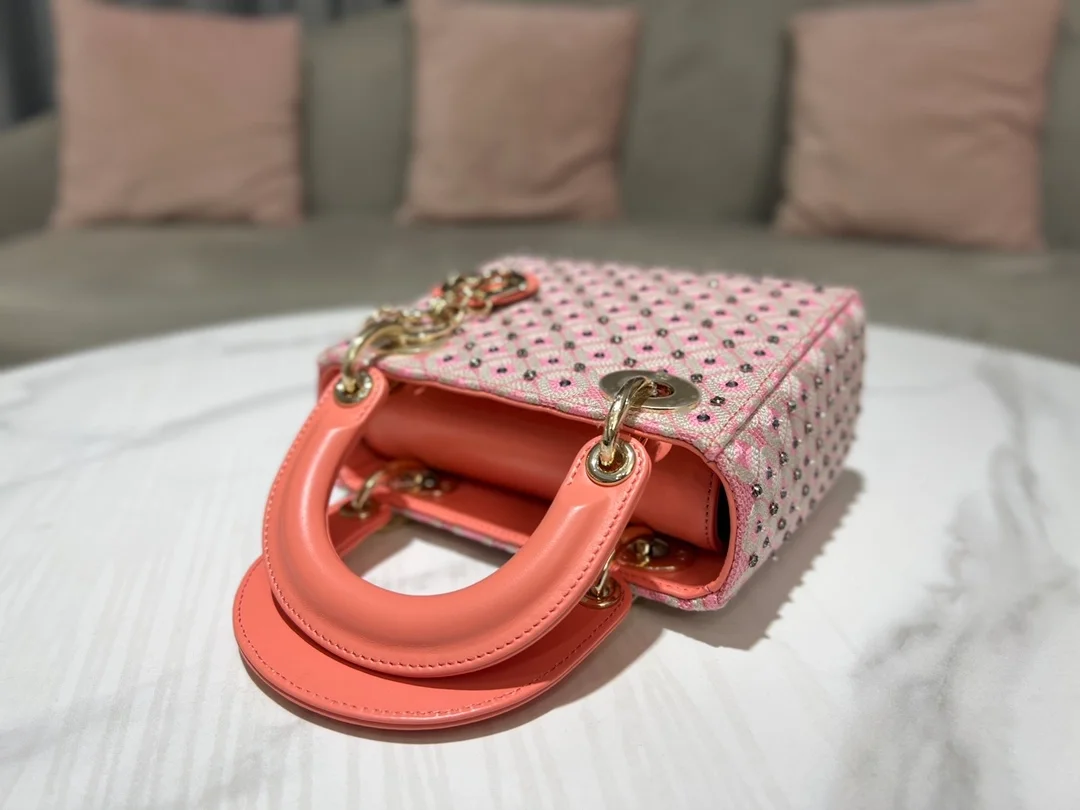 디올 레이디 미니 백 핑크