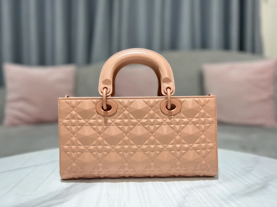 디올 레이디 D-JOY 미디움 백 핑크