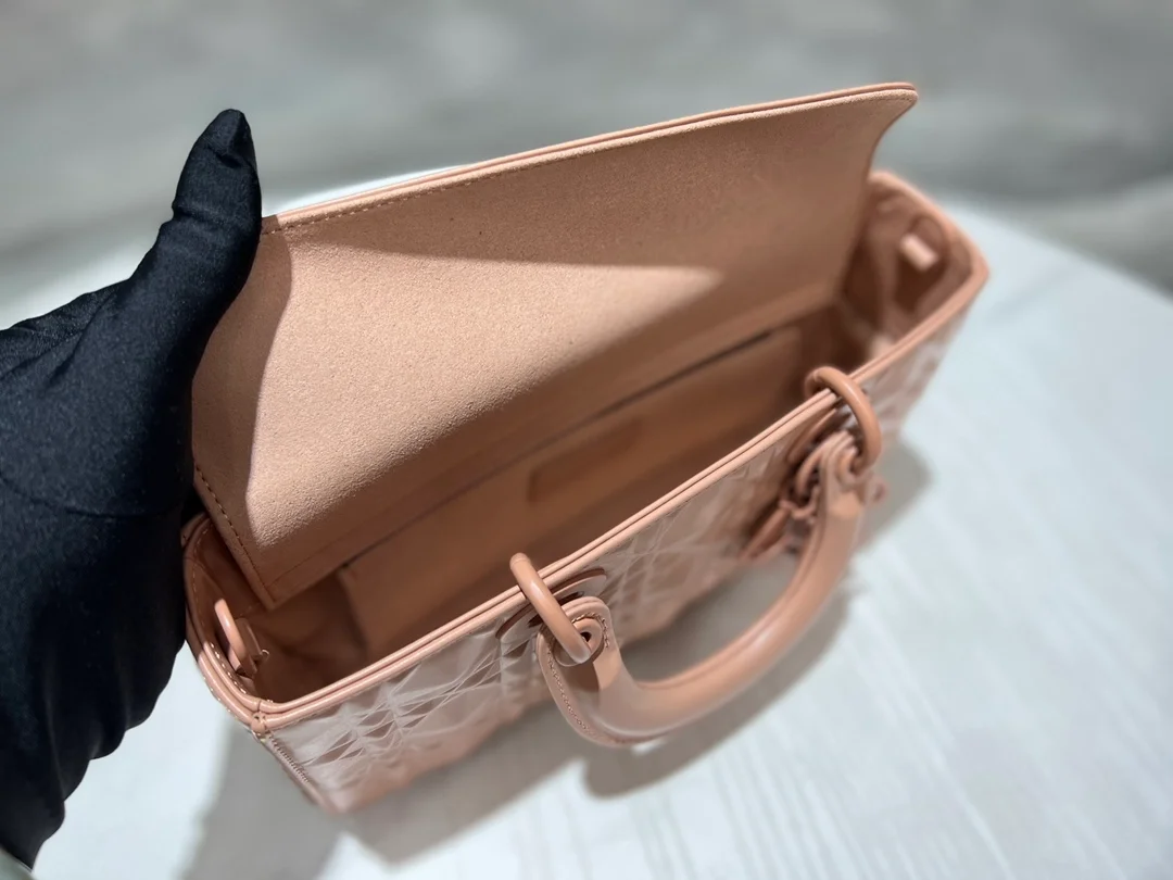 디올 레이디 D-JOY 미디움 백 핑크