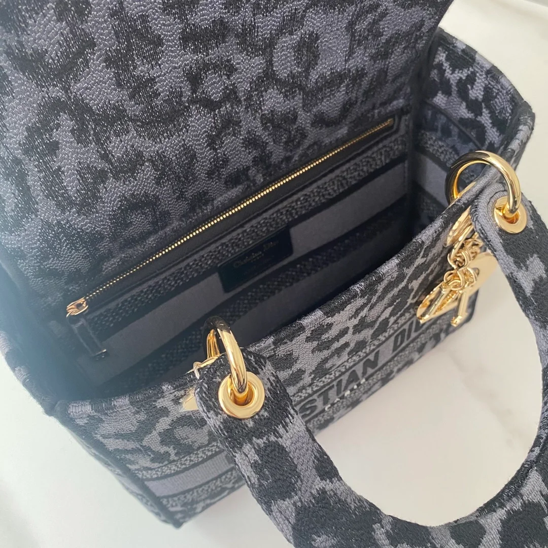 디올 레이디 D-LITE Mizza 미디움 백