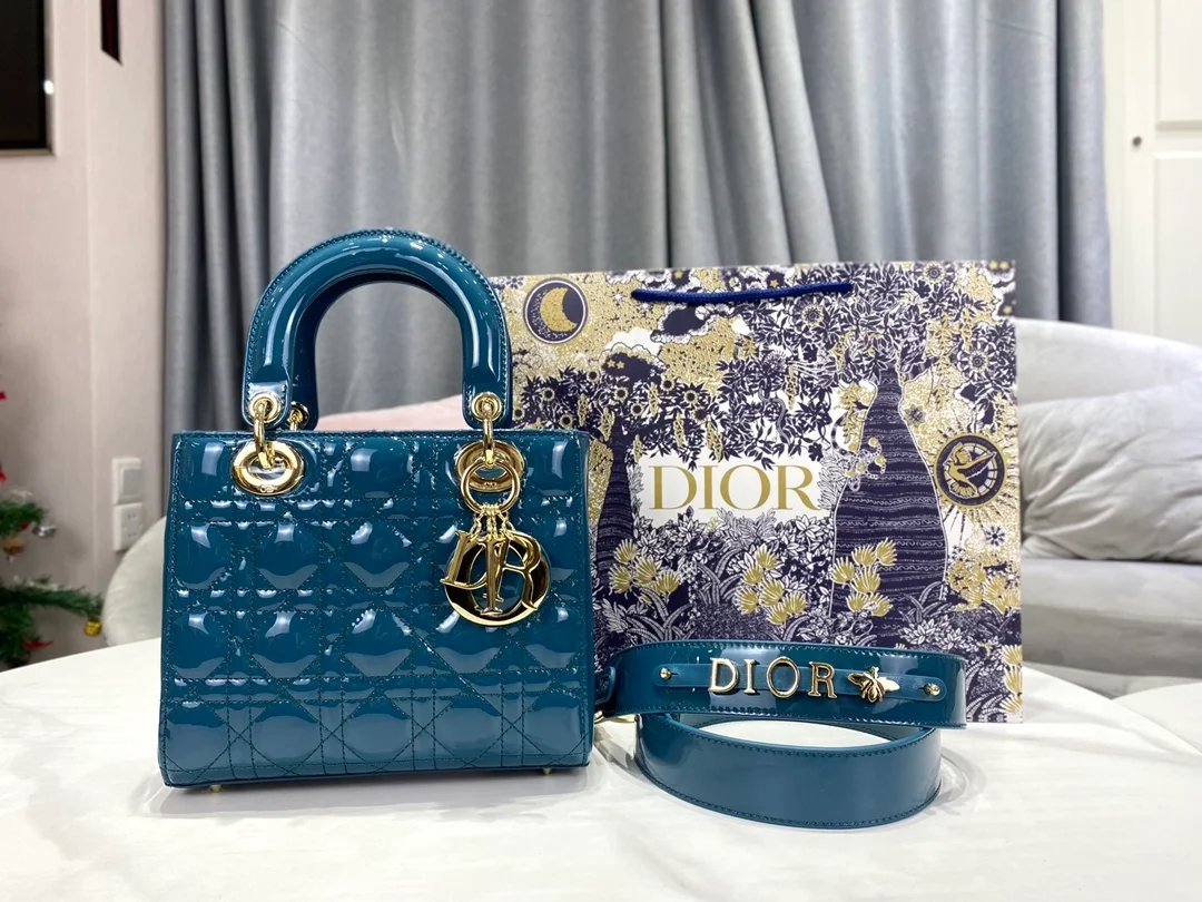 디올 레이디 백 딥 씨 블루