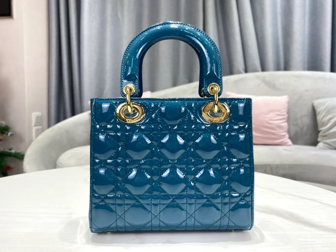 디올 레이디 백 딥 씨 블루