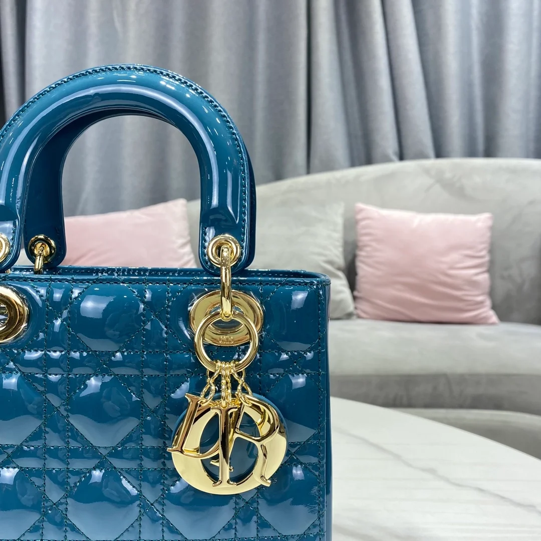 디올 레이디 백 딥 씨 블루