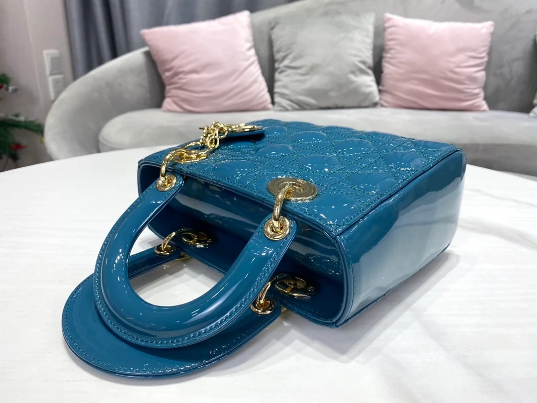 디올 레이디 백 딥 씨 블루