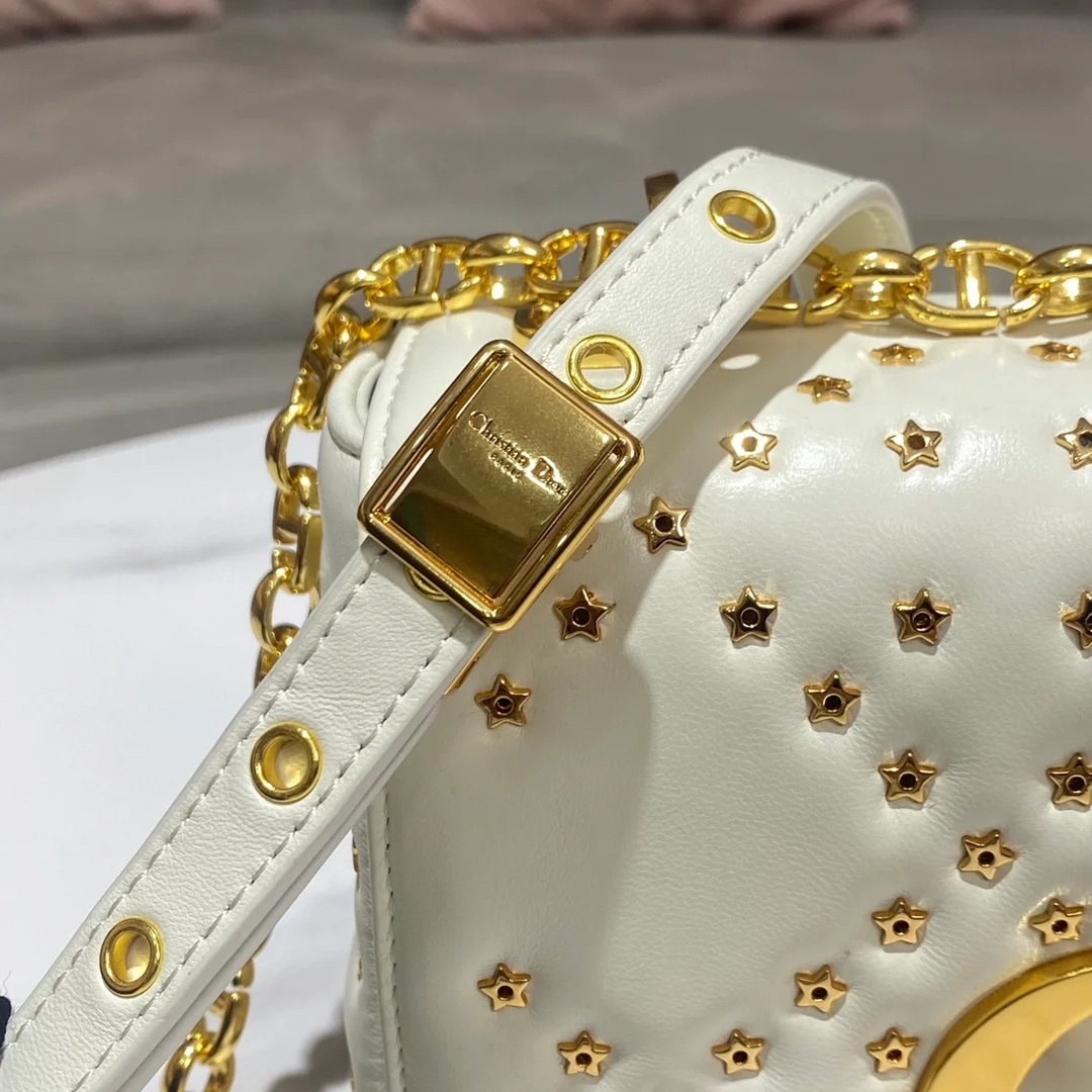 디올 레이디 까나쥬 라떼 스몰 백 화이트