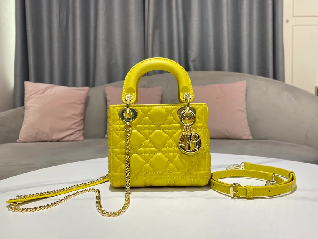 디올 레이디 페이던트 까나쥬 미니 백 옐로우