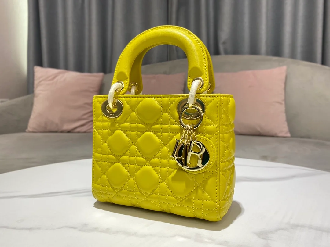 디올 레이디 페이던트 까나쥬 미니 백 옐로우