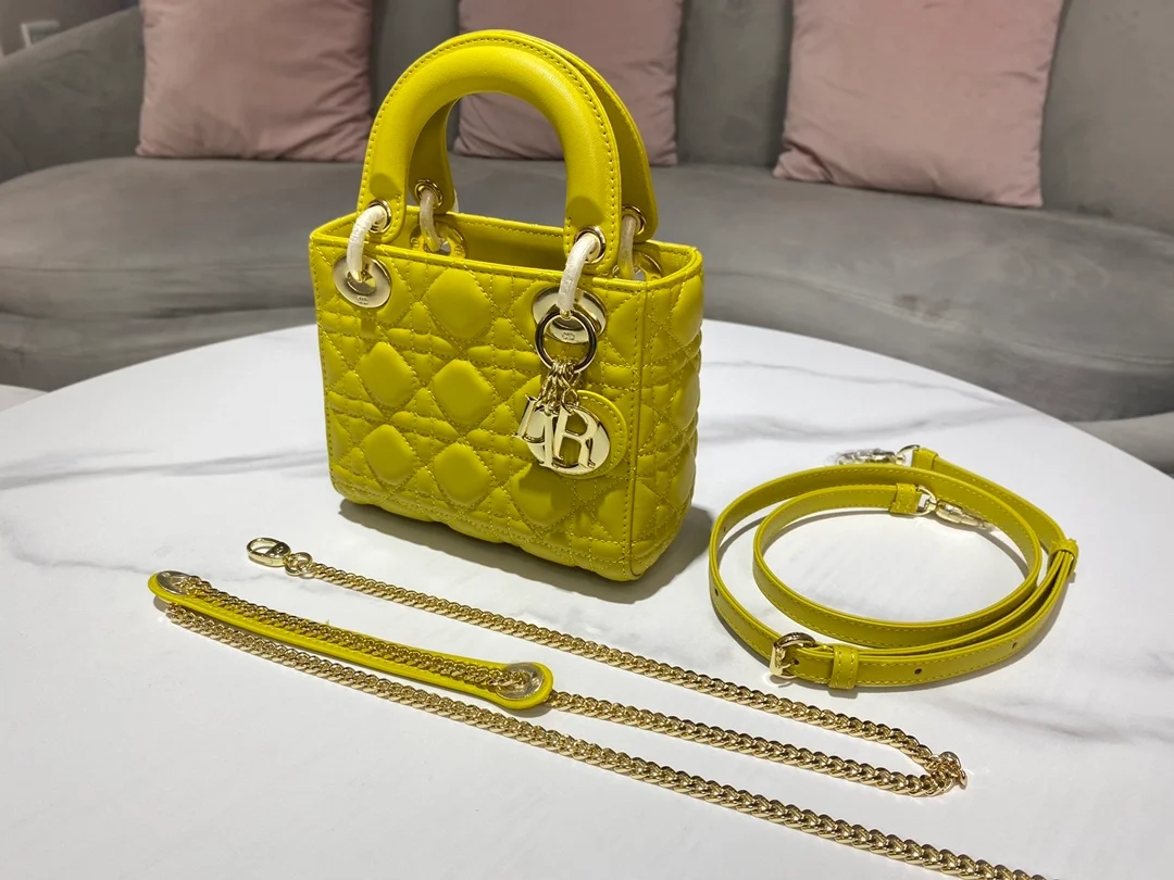 디올 레이디 페이던트 까나쥬 미니 백 옐로우