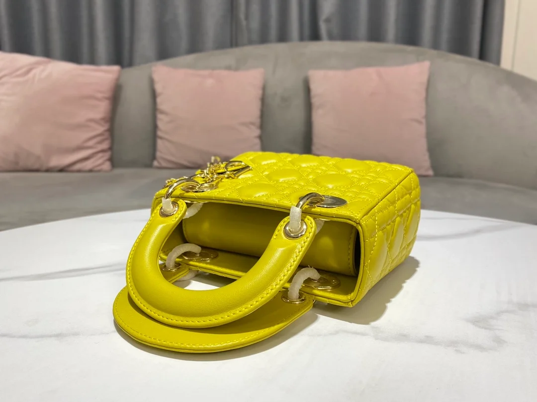 디올 레이디 페이던트 까나쥬 미니 백 옐로우