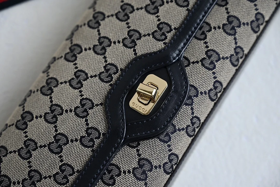 구찌 스몰 루체 숄더 백