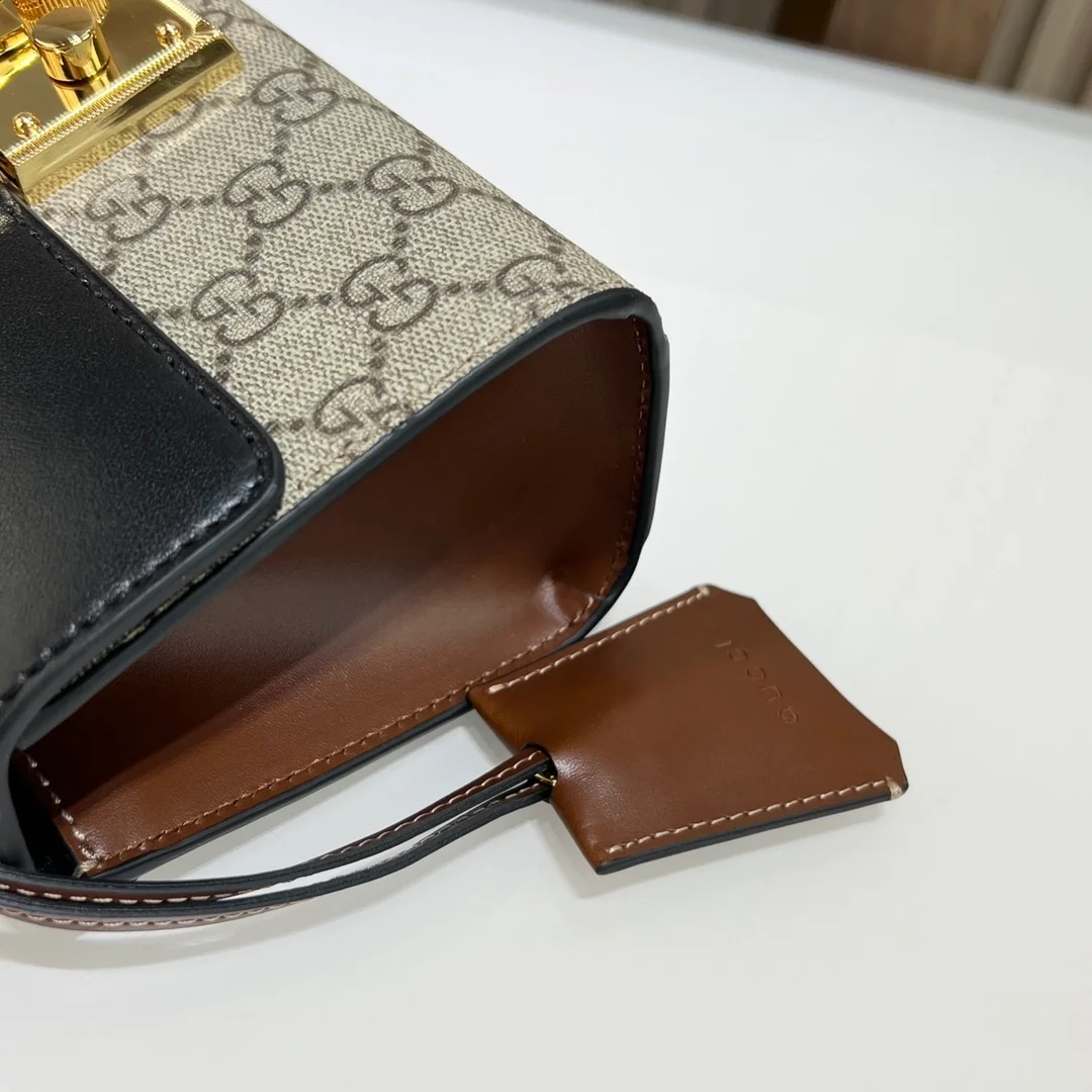 구찌 패들락 GG 미니 숄더백