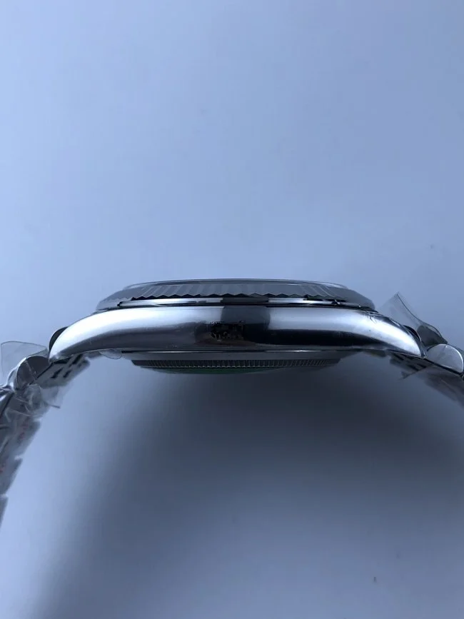 롤렉스 데이저스트 41mm 실버 바인덱스 쥬빌래