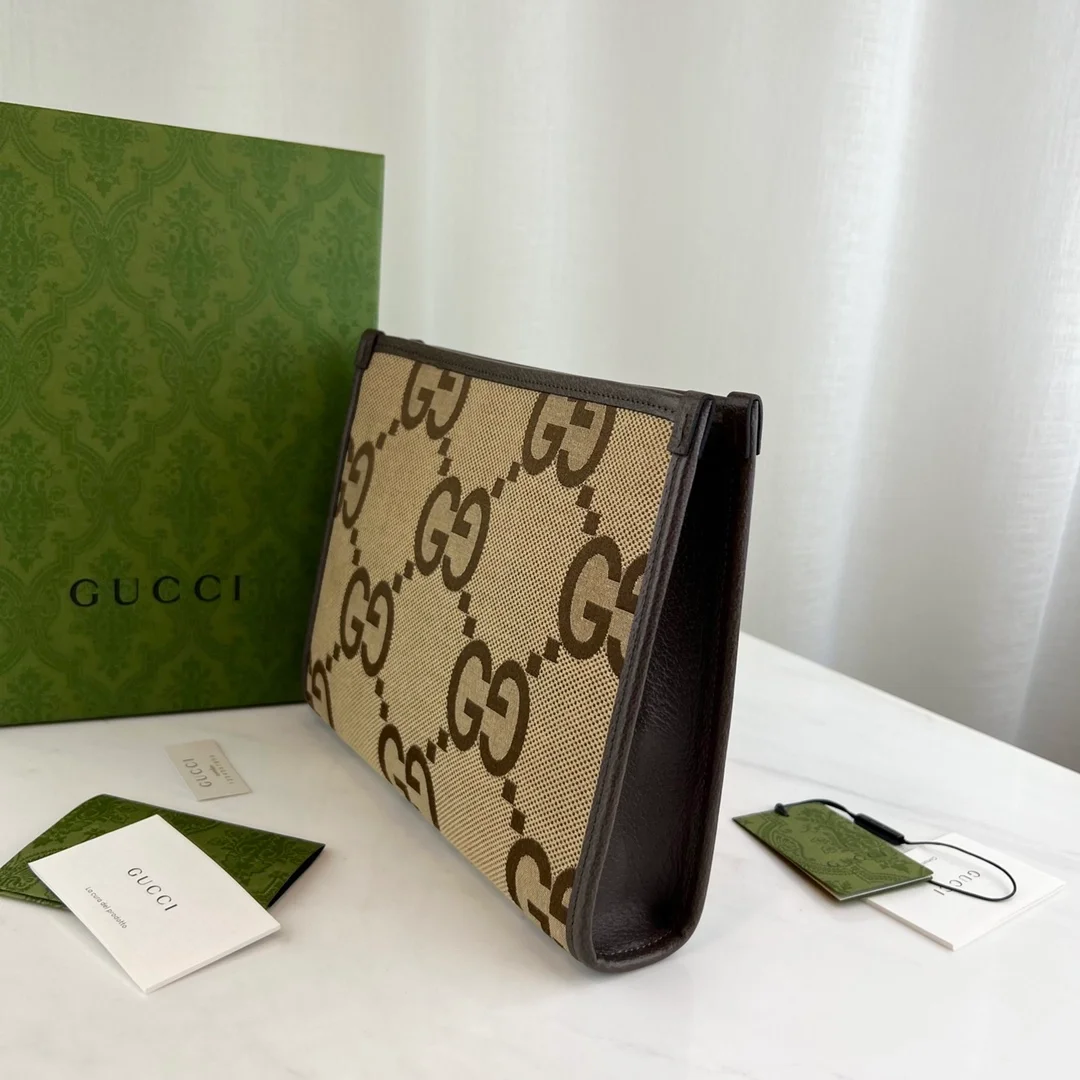 구찌 카멜 에보니 점보 GG 파우치