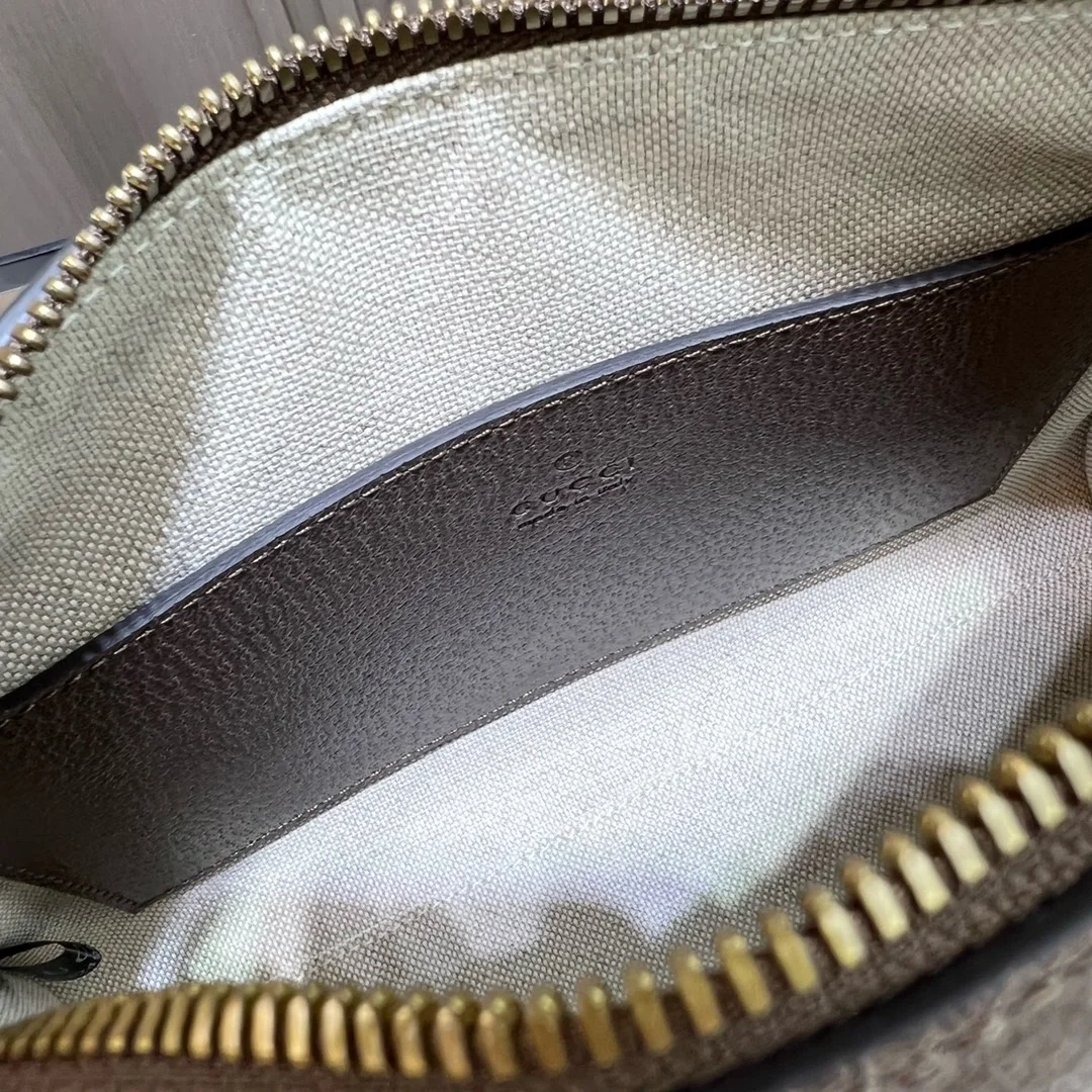 구찌 오피디아 GG 파우치