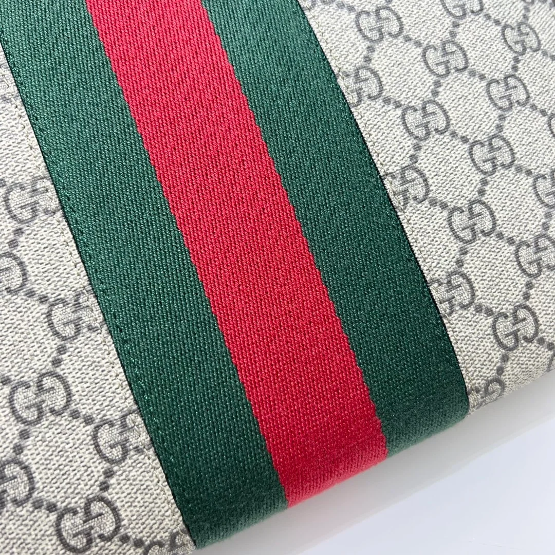 구찌 GG 삼선 웹 슈프림 클러치백