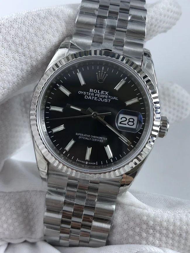 롤렉스 데이저스트 41mm 블랙 바인덱스