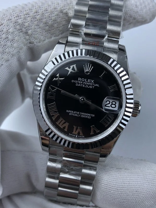 롤렉스 데이저스트 36mm 블랙 로만 인덱스