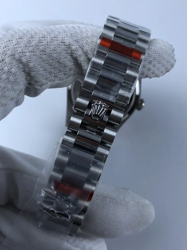 롤렉스 데이저스트 36mm 블랙 로만 인덱스