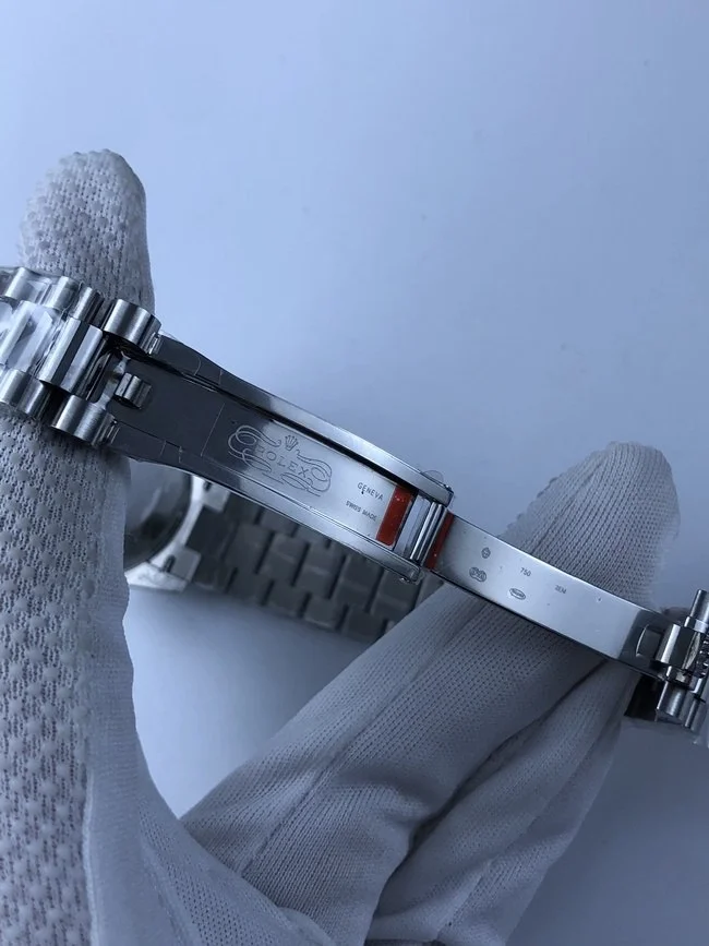 롤렉스 데이저스트 36mm 블랙 로만 인덱스