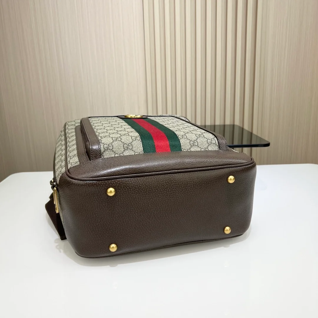 구찌 오피디아 GG 미디엄 백팩